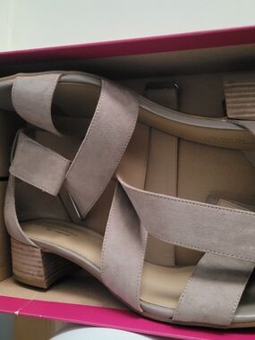 Naturalizer Beige Suede Strappy Block Heel Sandals